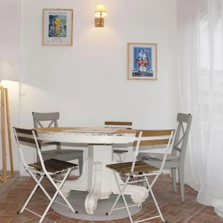 Sete: Magnifique 8 Couchages Apartment